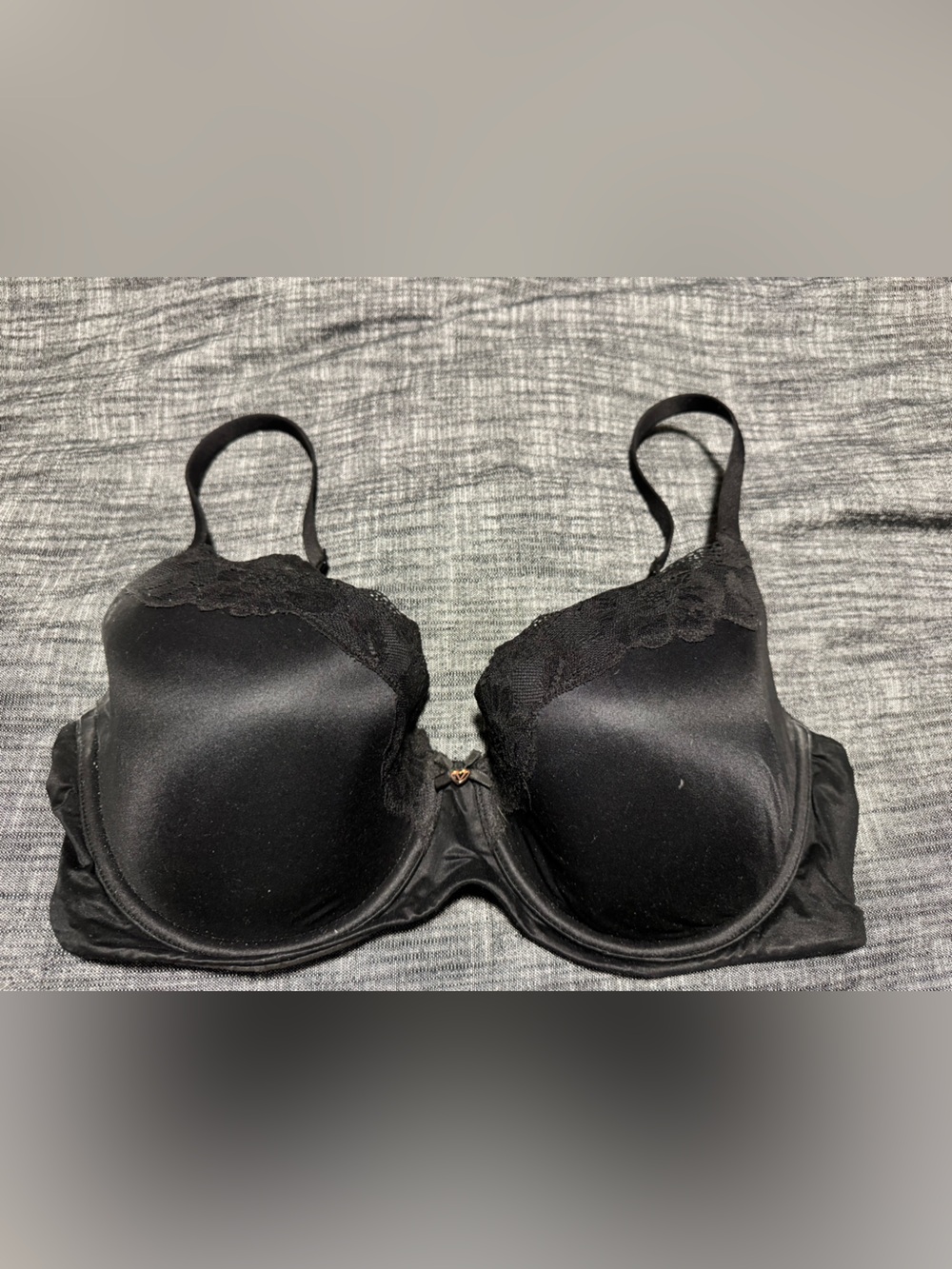 Victoria's Secret Black Lace-Trim Underwire T-Shirt Bra